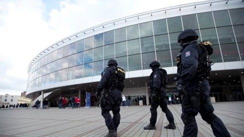 Страны мира усиливают меры безопасности в связи с терактами в Париже - ảnh 1